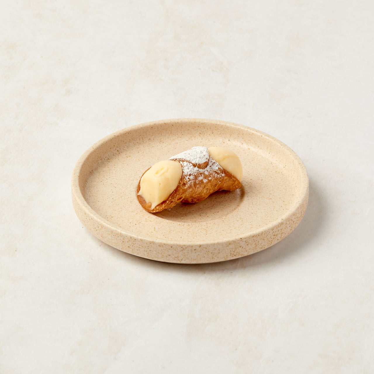 Lemon Cannoli Small