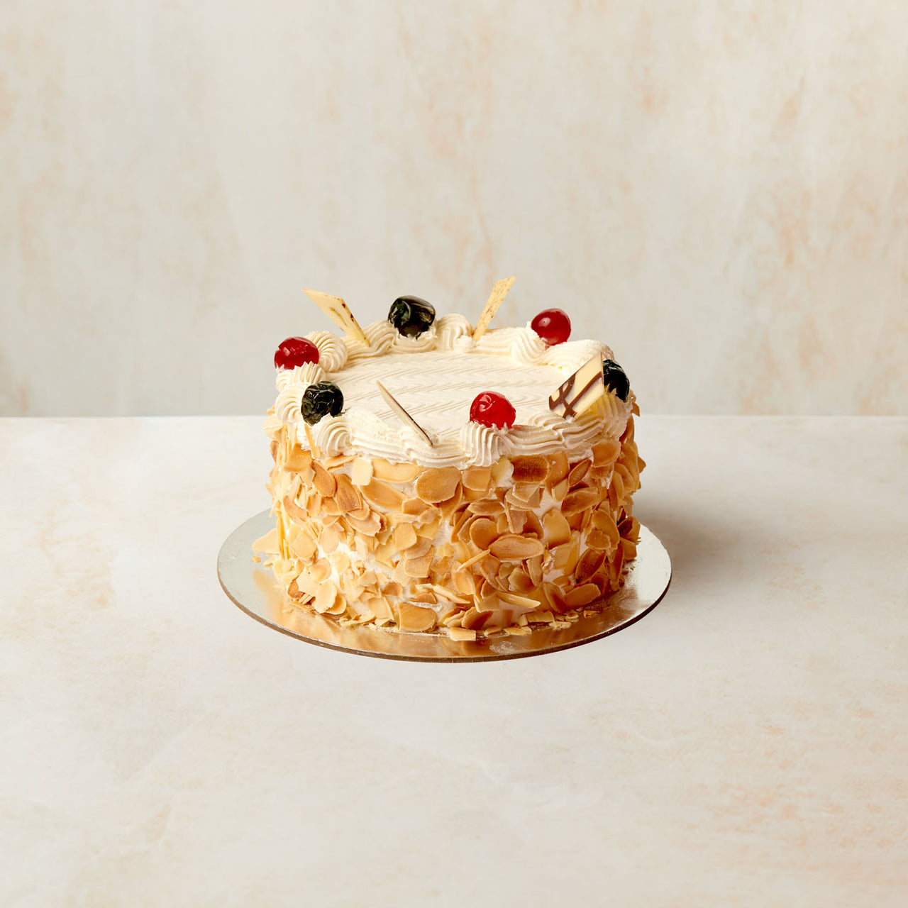 Round 6 inch Continental Cake