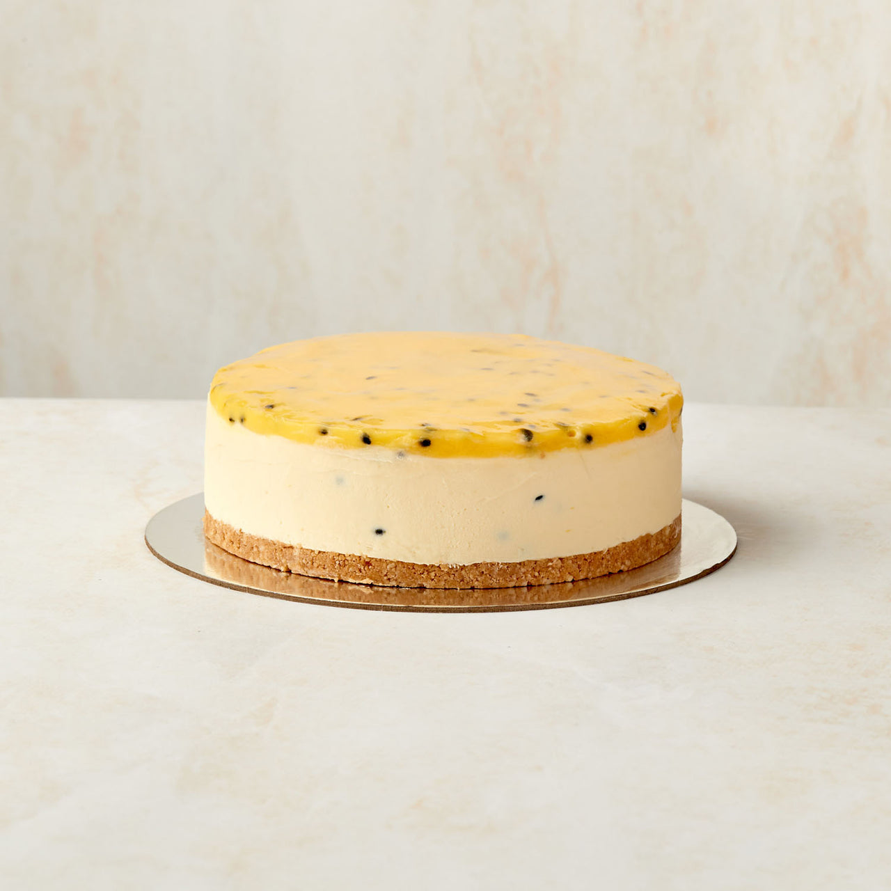Passionfruit Cheesecake Cold Set Round / 8 inch
