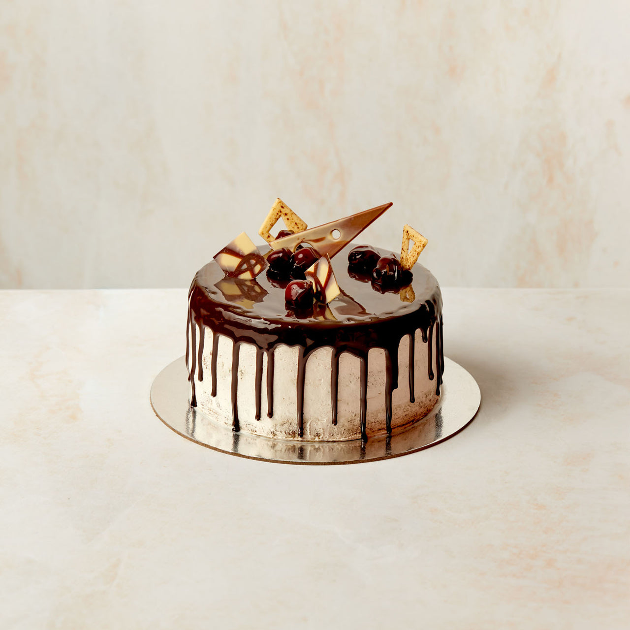 Black Forest Cake Round 6 inch/ 8 Portions